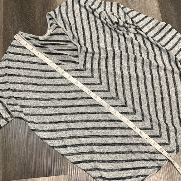 Rag & Bone S sweater - Picture 9 of 9